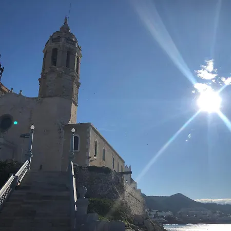 Discover Center&beach, A Un Minuto Del Mar Sitges